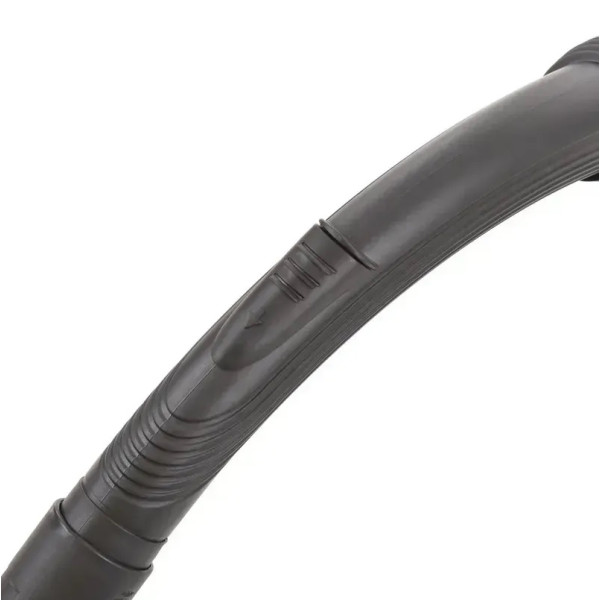 Пилосос HECHT 8215 потужністю 1250 Вт