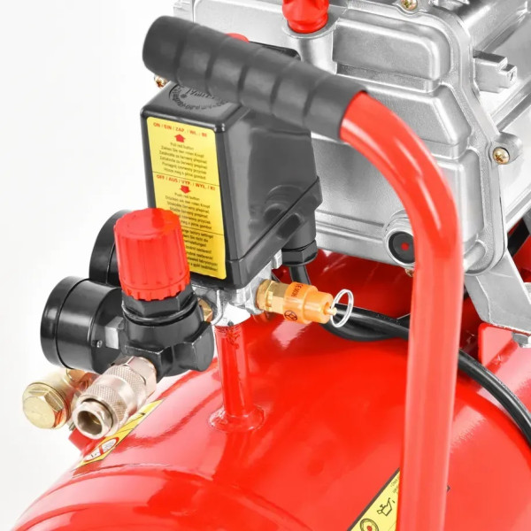 Компрессор HECHT 2026, мощность 1,5 кВт