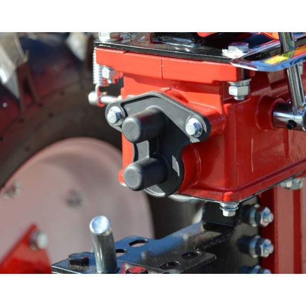 Культиватор бензиновый HECHT 7100