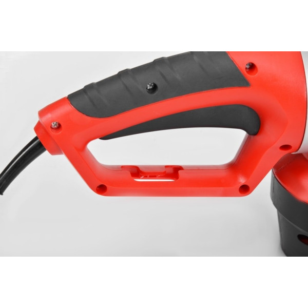 Кусторез электрический HECHT 611